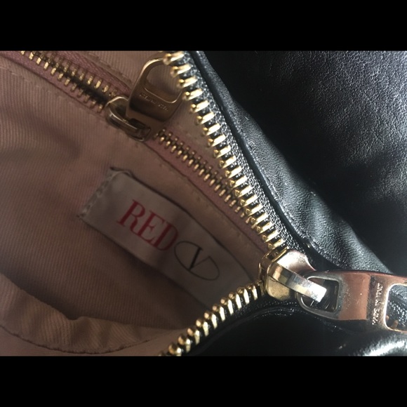 VALENTINO 😍 Black “Red” Collection - Picture 4 of 8